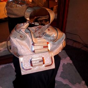 Guess purse & matching wallet